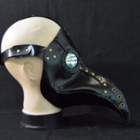 Maska chumnogo doktora iz kozhi Автор: Дмитрий Девятых, г. Екатеринбург Магазин: https://marketcraft.ru/exclusive_steampunk