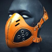 Maska respirator iz naturalnoy kozhi chernaya Автор: Дмитрий Девятых, г. Екатеринбург Магазин: https://marketcraft.ru/exclusive_steampunk