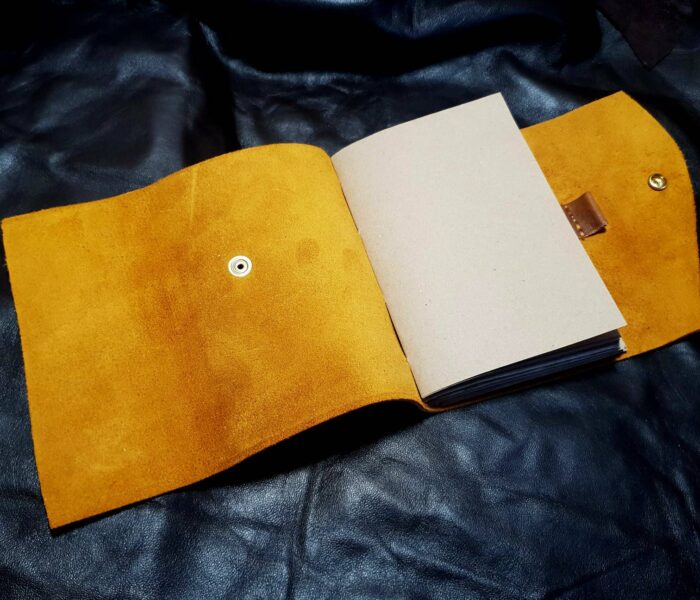 Notepad book A6 "Simple" Chernyshev`A WORKSHOP Изделия из кожи ручной работы, сделано с душой Автор: Чернышёв Андрей, г. Смоленск Магазин: https://marketcraft.ru/Chernyshev`A